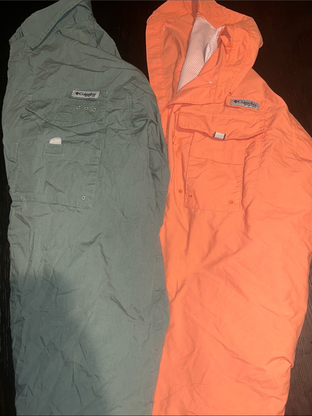 Columbia button down long sleeve shirts Army/dark olive green & Coral Orange.